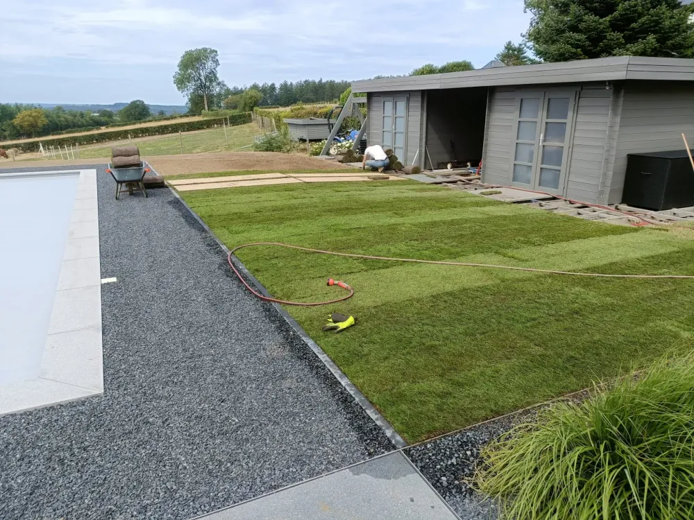 Chantier Jalhay rouleaux de gazon