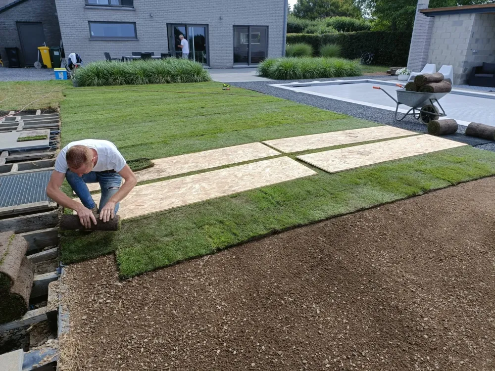 Chantier Jalhay rouleaux de gazon (6)